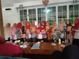 PERTEMUAN PKK BULAN FEBRUARI; AGENDA LOMBA ADMINISTRASI DASA WISMA  DAN PERSIAPAN LOMBA UMKM PKK